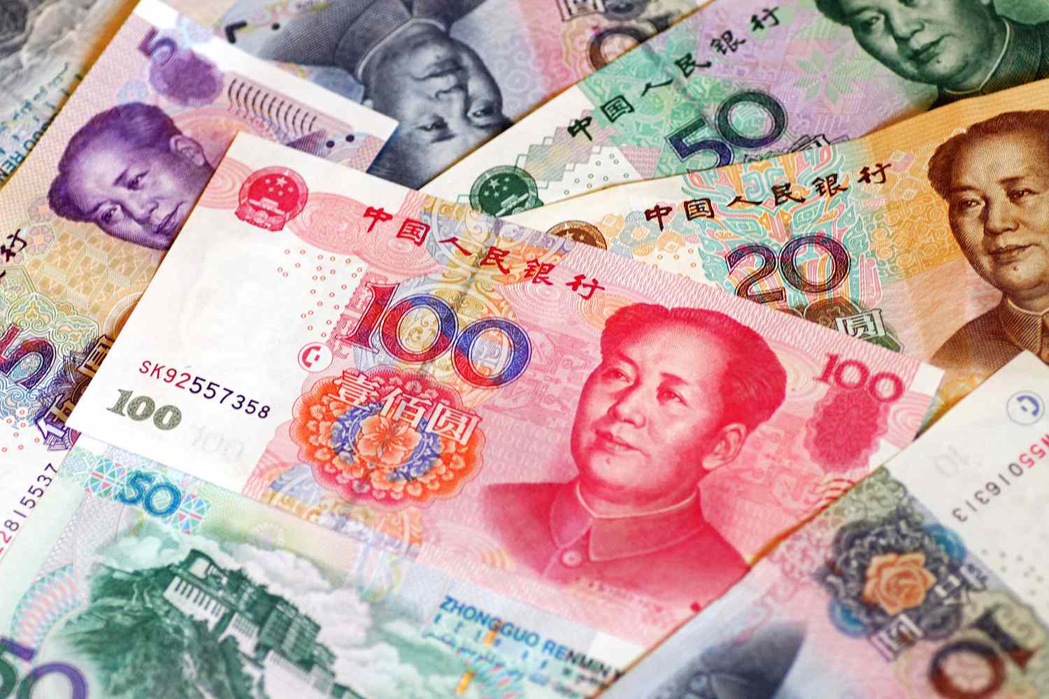 FG Pushes $10bn Naira-Yuan Deal To Ease Dollar Pressure, Rebalance China Trade