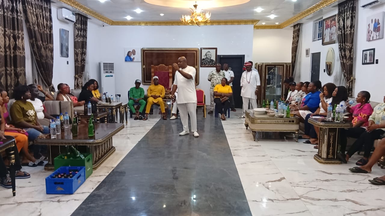 ADC OAU WARD LEADERS PAY SOLIDARITY VISIT TO NZE ASIKA AGOH (AKATAKA 1)